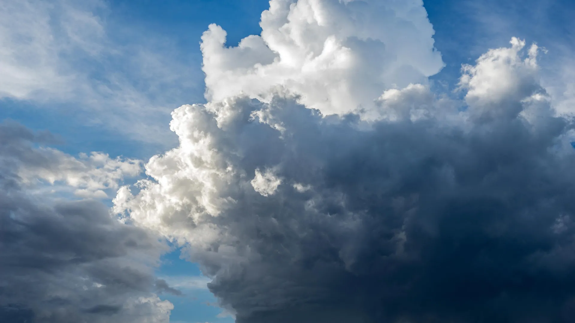 cumulonimbus-rain-clouds-1 Aerosols May Supercharge Storm Clouds